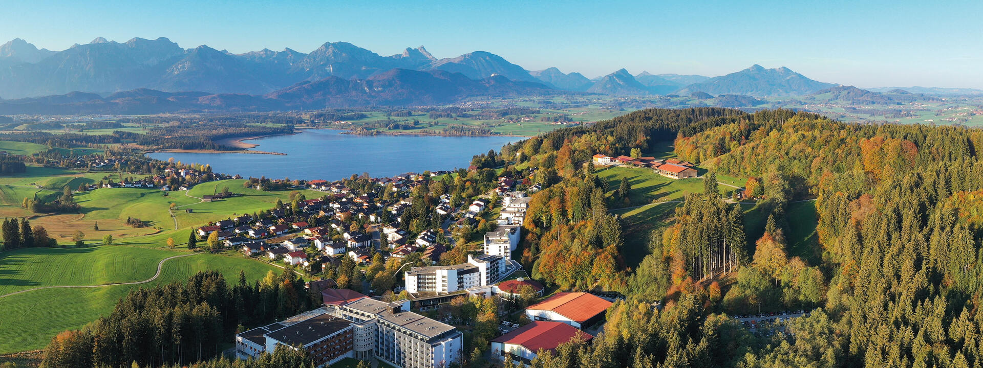 Ursprung und Namensgeber der Klinikgruppe Enzensberg - der "Enzensberg" in Hopfen am See